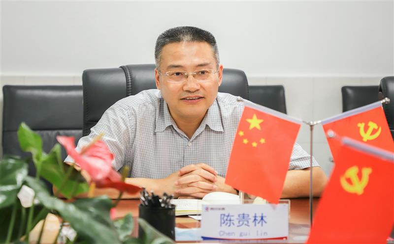 陈贵林在六〇五大队督促检查时强调，，，，，，，要把党建和党风廉政建设置于冶勘事业发展的重要位置