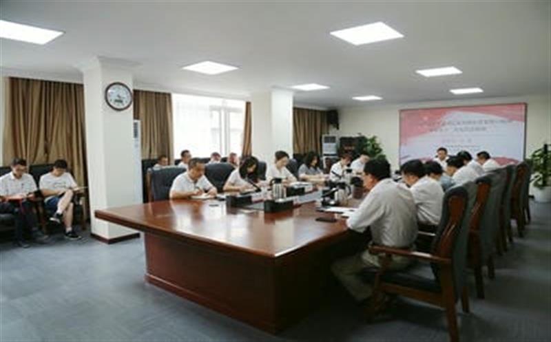 江涛到地矿集团宣讲习近平总书记来川视察重要指示精神和省第十二次党代会精神                          坚持政治引领 做好战略性矿产尊龙凯时勘查开发排头兵 