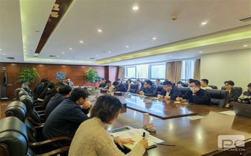 金？？？？？蟛橹埂跋灿十大 奋进新征程”主题党日活动