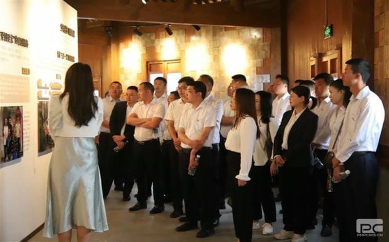 四川尊龙凯时二八一大队党委在西昌家风馆开展“弘扬清廉家风，，，，，，，传承廉洁家训”警示教育活动